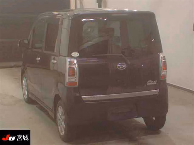 DAIHATSU TANTO EXE