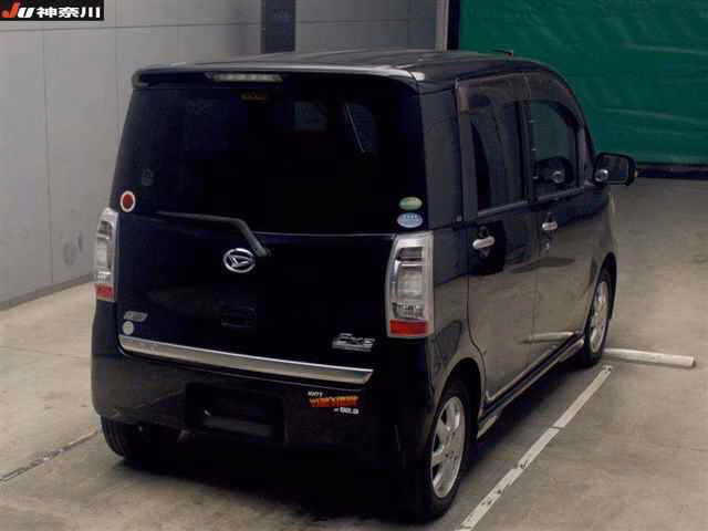DAIHATSU TANTO EXE