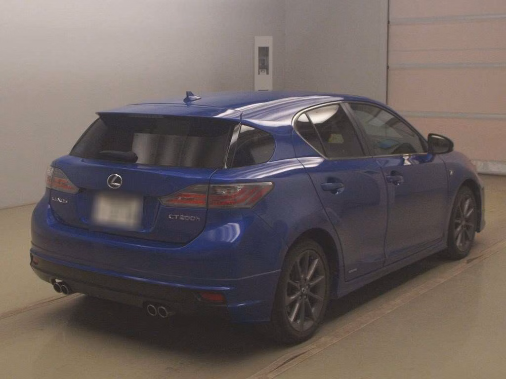 LEXUS CT200H
