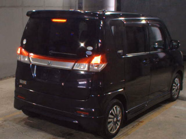 MITSUBISHI DELICA D:2