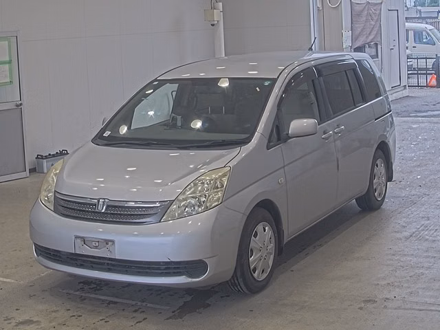 TOYOTA ISIS