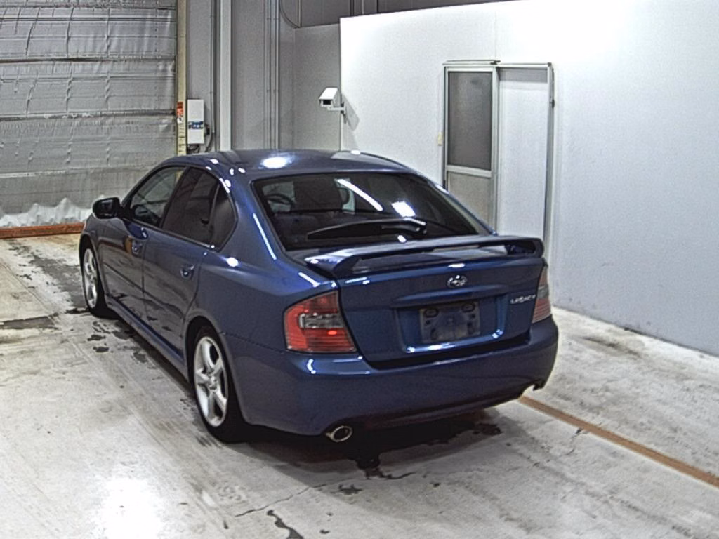 SUBARU LEGACY B4