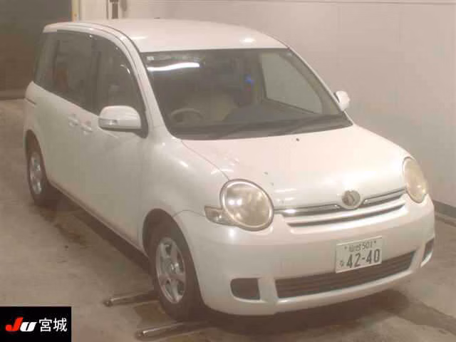 TOYOTA SIENTA