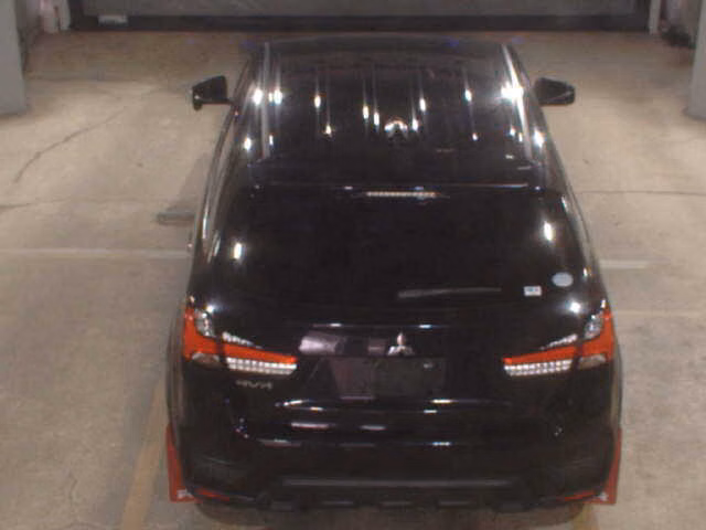 MITSUBISHI RVR