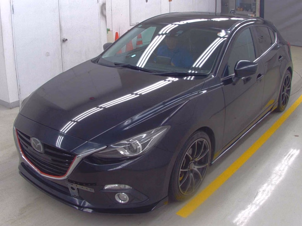 MAZDA AXELA