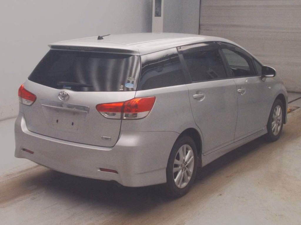 TOYOTA WISH