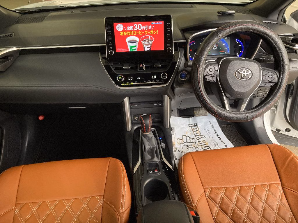 TOYOTA COROLLA CROSS