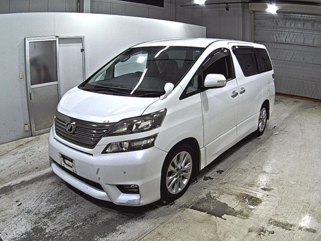 TOYOTA VELLFIRE