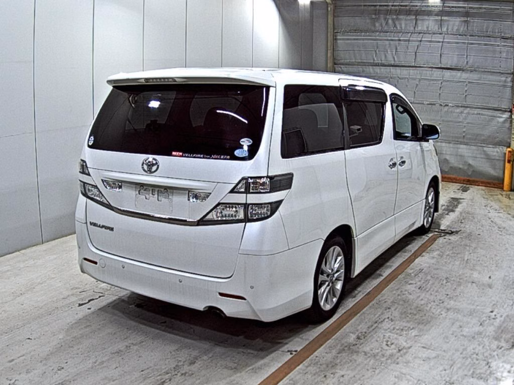 TOYOTA VELLFIRE