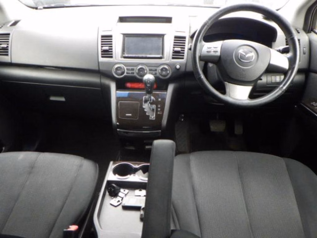 MAZDA MPV