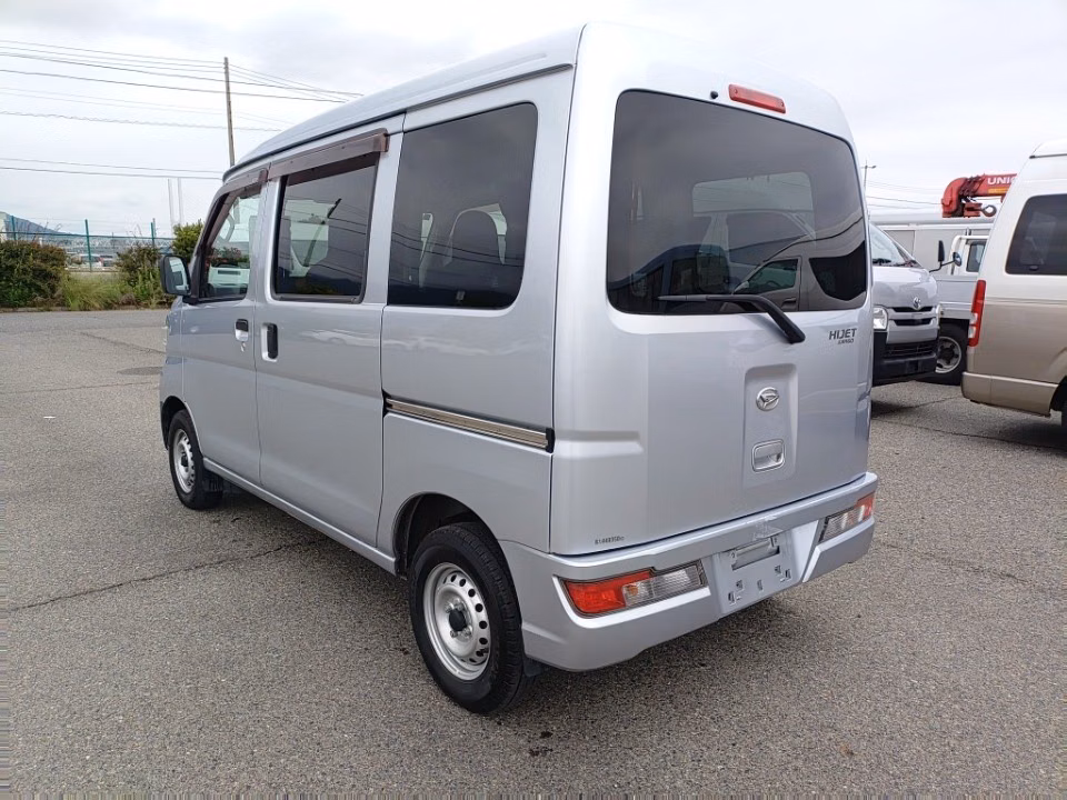 DAIHATSU HIJET