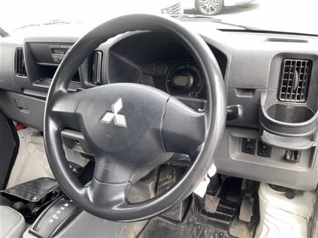 MITSUBISHI MINICAB MIEV