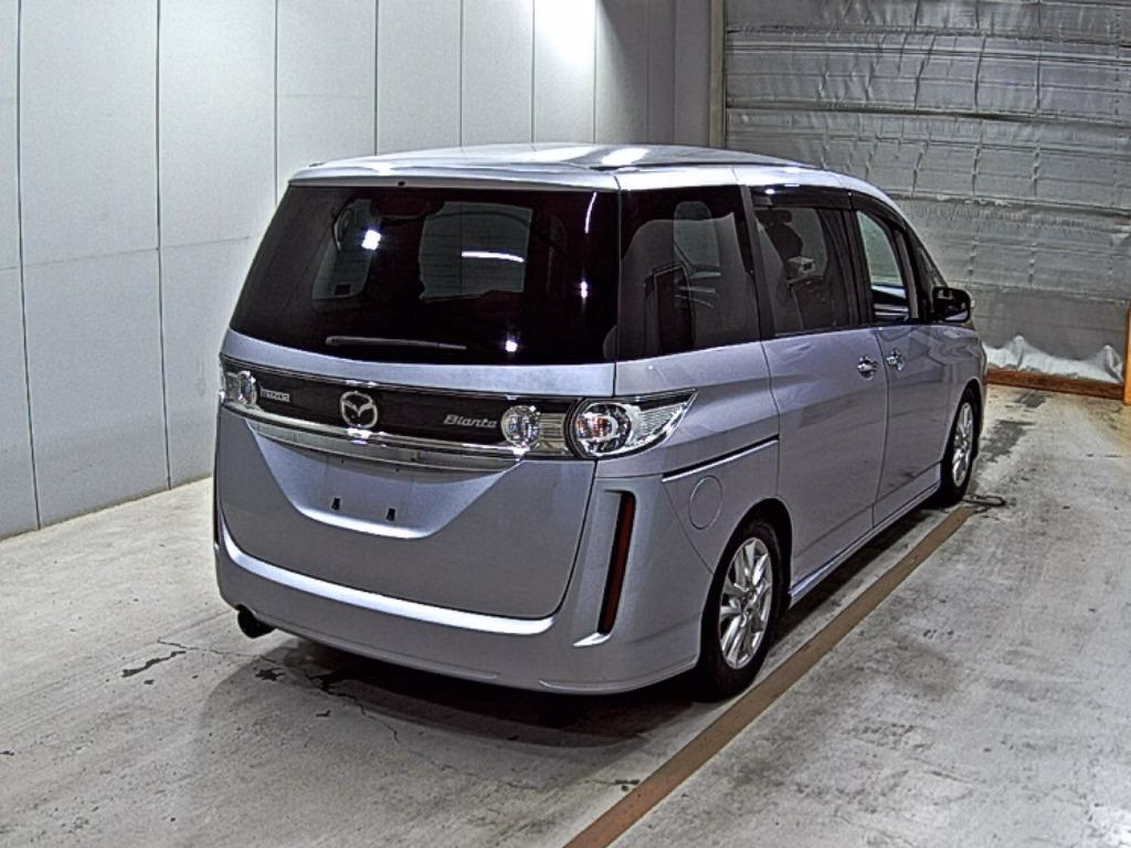 MAZDA BIANTE