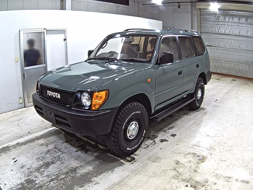 TOYOTA LAND CRUISER PRADO