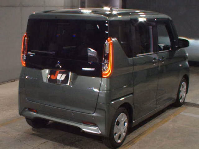 MITSUBISHI EK SPACE