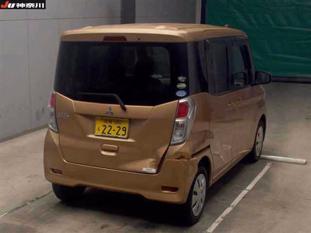 MITSUBISHI EK SPACE