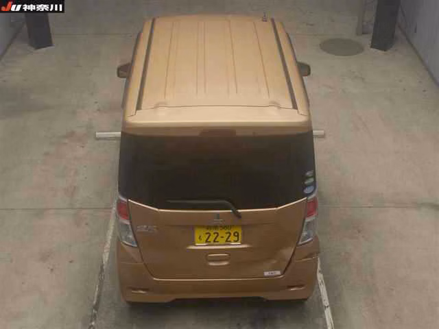 MITSUBISHI EK SPACE