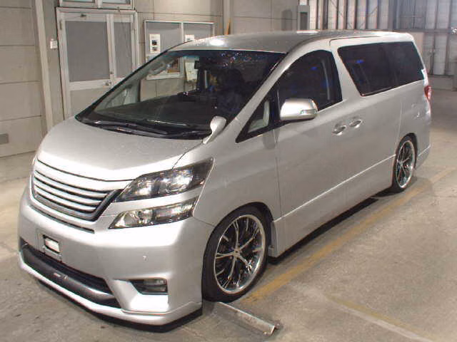 TOYOTA VELLFIRE
