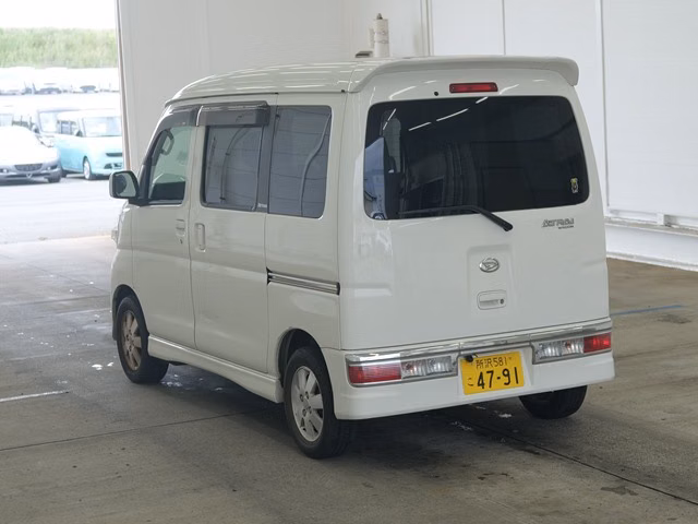 DAIHATSU ATRAI
