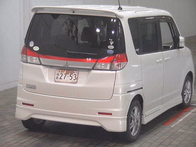 MITSUBISHI DELICA D:2