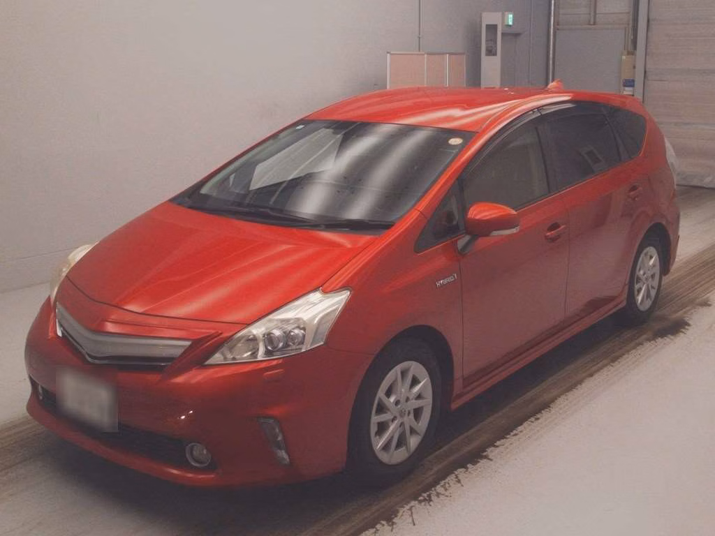 TOYOTA PRIUS ALPHA