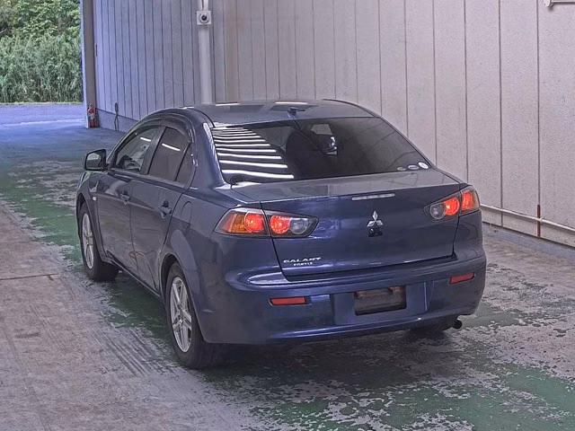 MITSUBISHI GALANT FORTIS