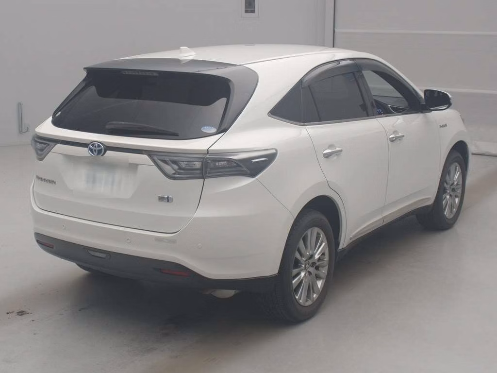 TOYOTA HARRIER