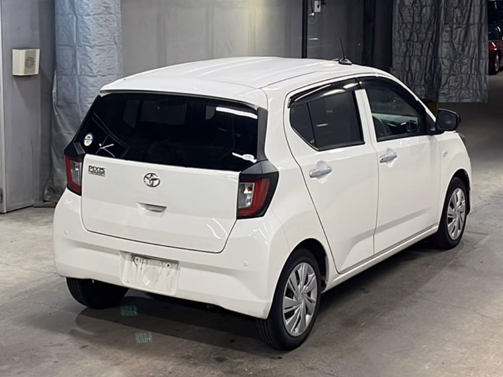 TOYOTA PIXIS EPOCH