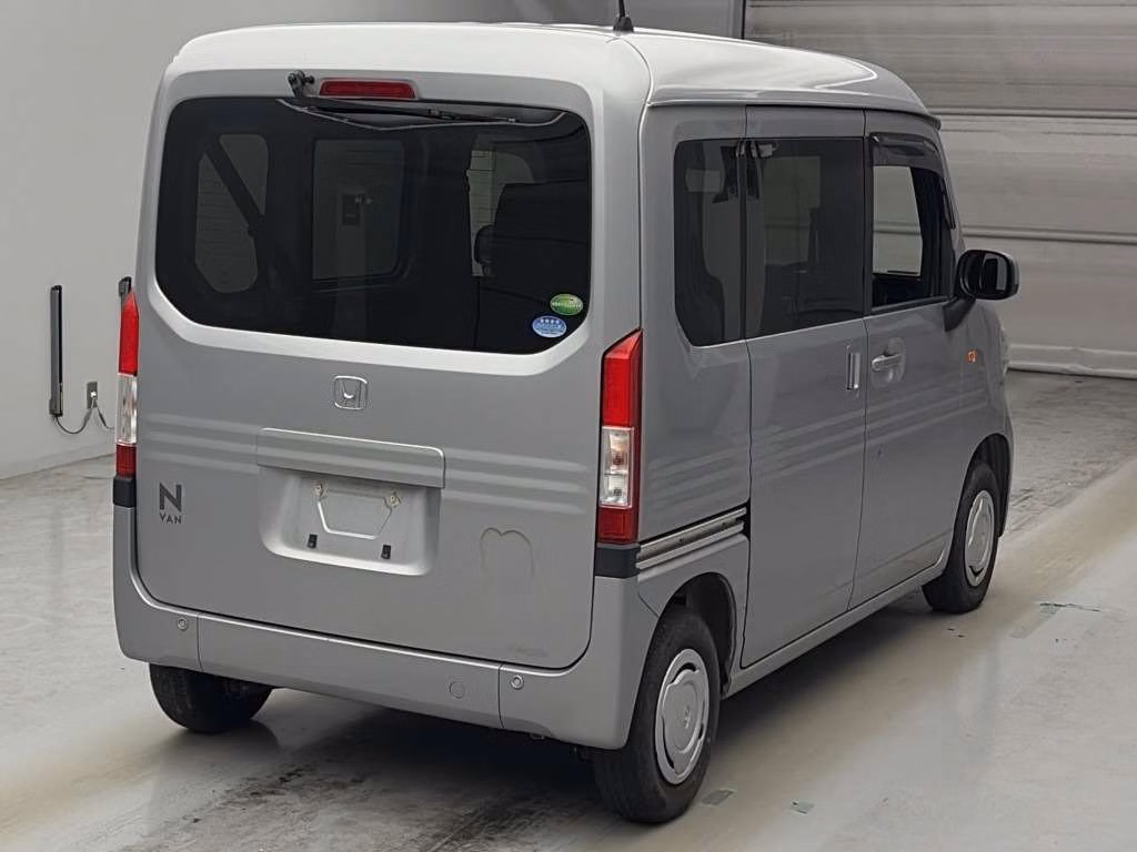 HONDA N-VAN