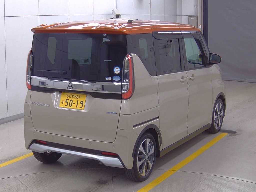 MITSUBISHI EK SPACE