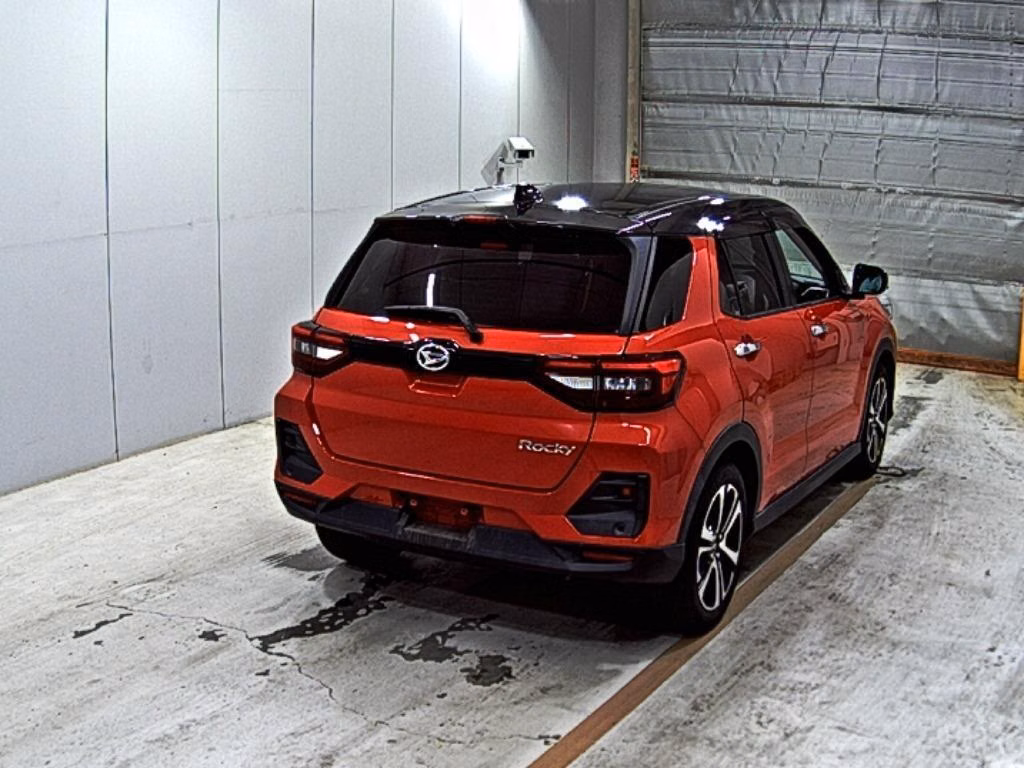 DAIHATSU ROCKY