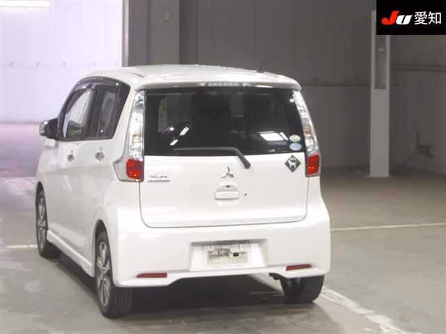 MITSUBISHI EK CUSTOM