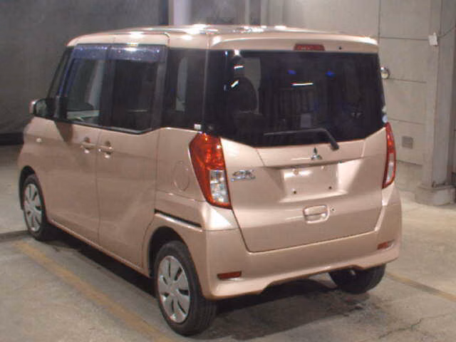 MITSUBISHI EK SPACE