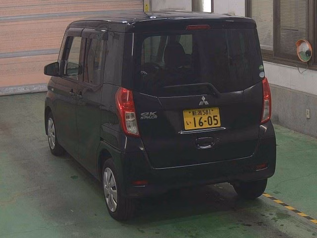 MITSUBISHI EK SPACE