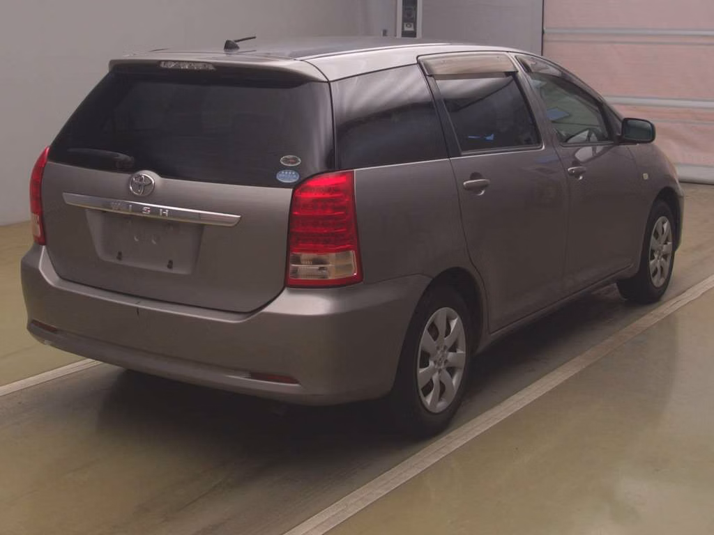 TOYOTA WISH