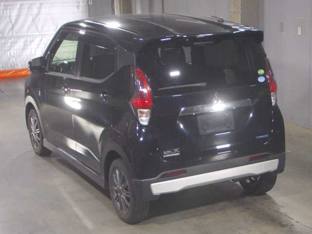 MITSUBISHI EK X