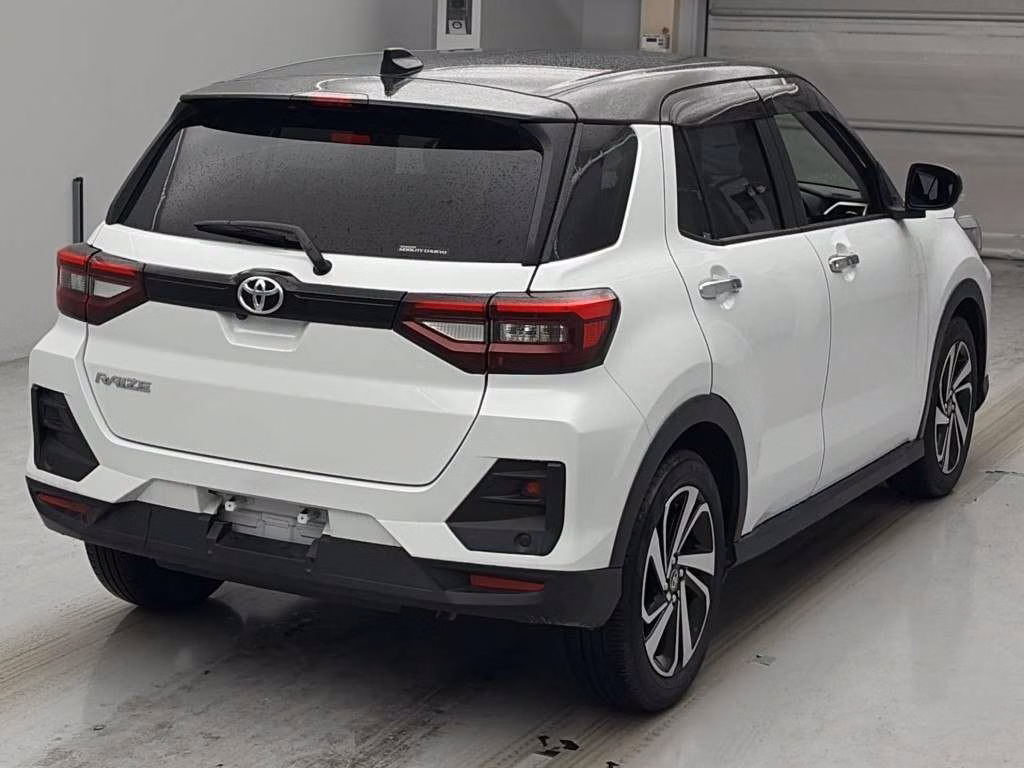 TOYOTA RAIZE