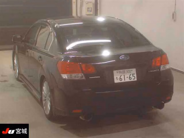 SUBARU LEGACY B4