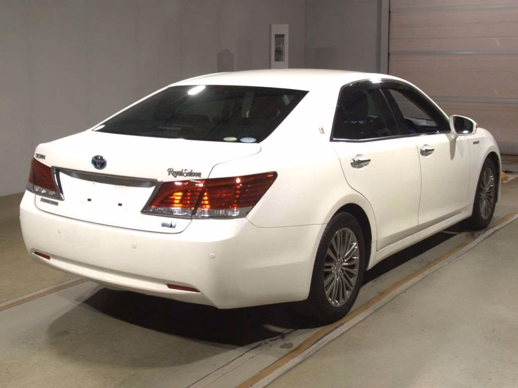 TOYOTA CROWN