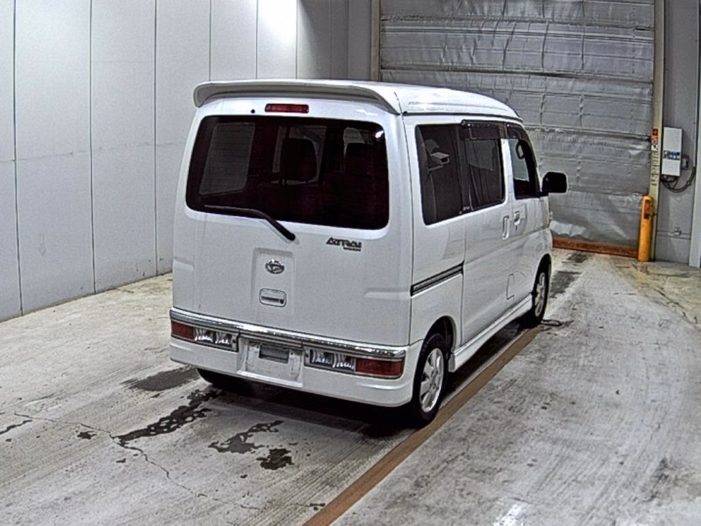 DAIHATSU ATRAI