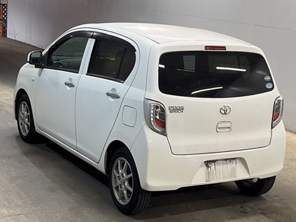 TOYOTA PIXIS EPOCH