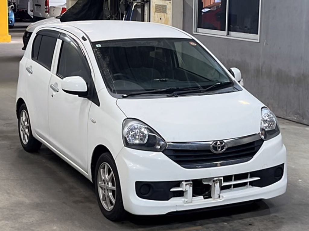TOYOTA PIXIS EPOCH