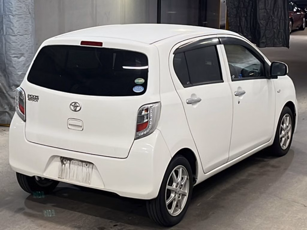 TOYOTA PIXIS EPOCH