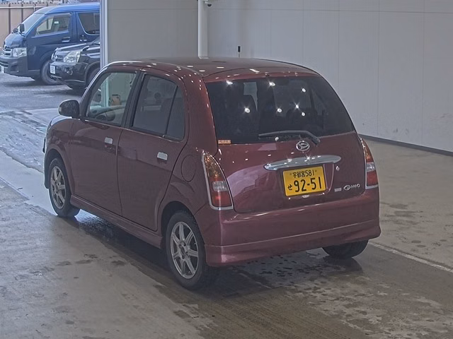 DAIHATSU MIRA GINO