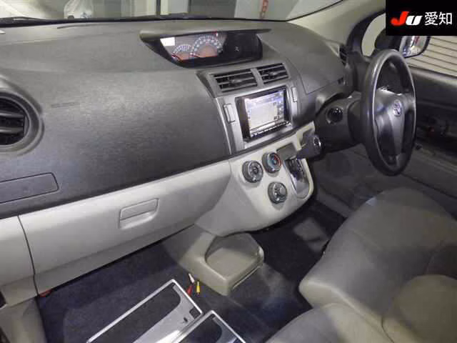 TOYOTA PASSO SETTE