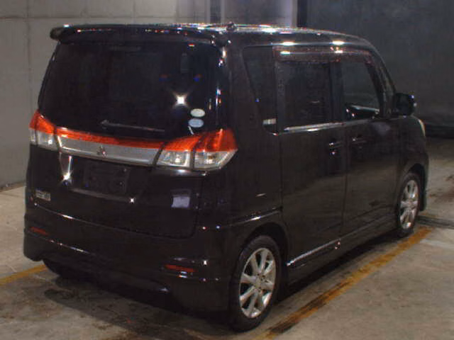 MITSUBISHI DELICA D:2