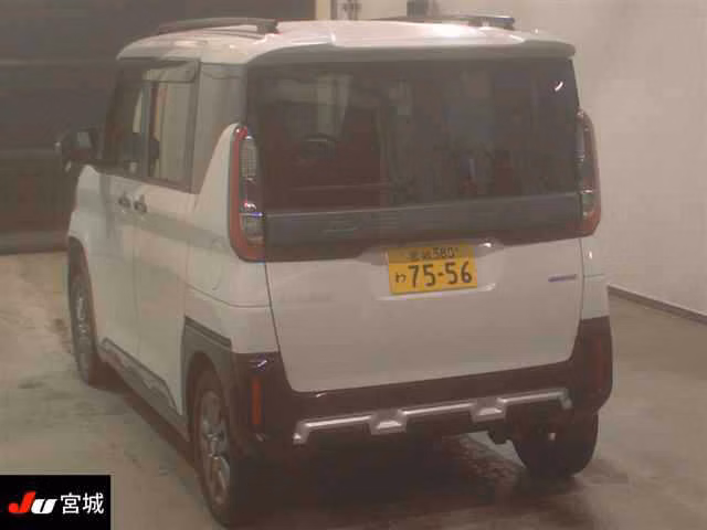 MITSUBISHI DELICA MINI