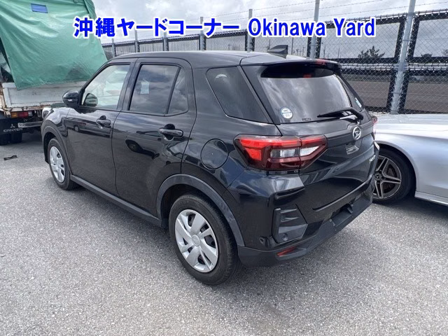 DAIHATSU ROCKY