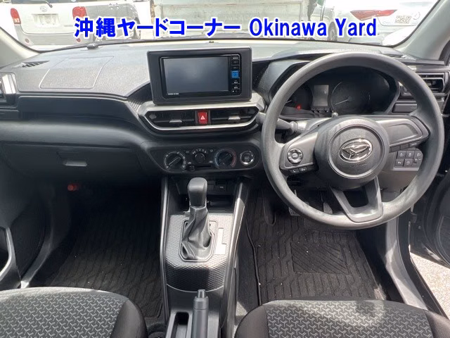 DAIHATSU ROCKY