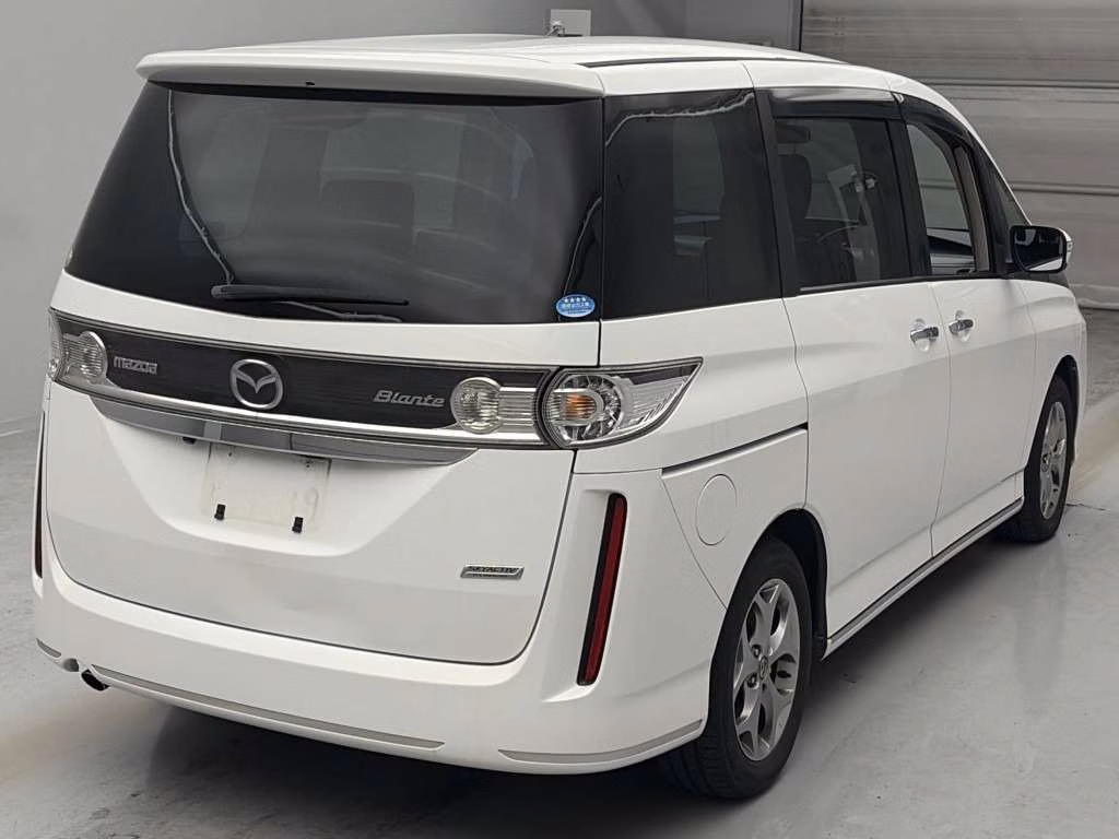 MAZDA BIANTE